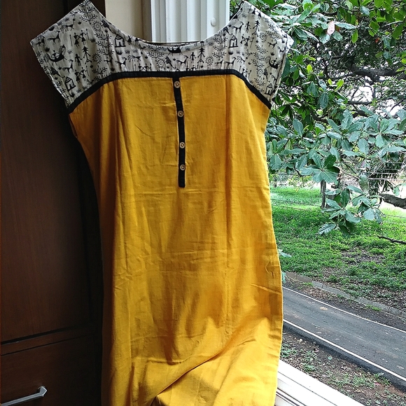 M Nalli mustard Kurta - Picture 2 of 10